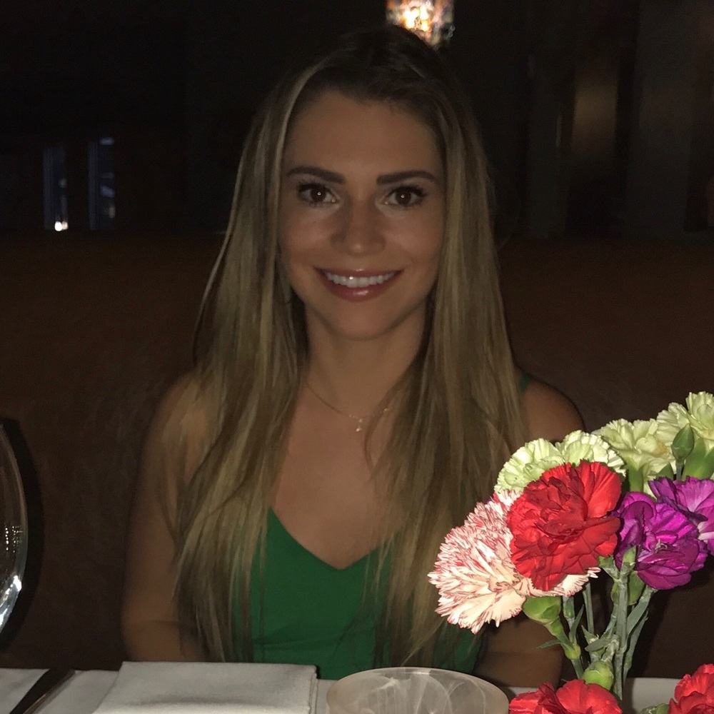 Meet your Posher, Lauren